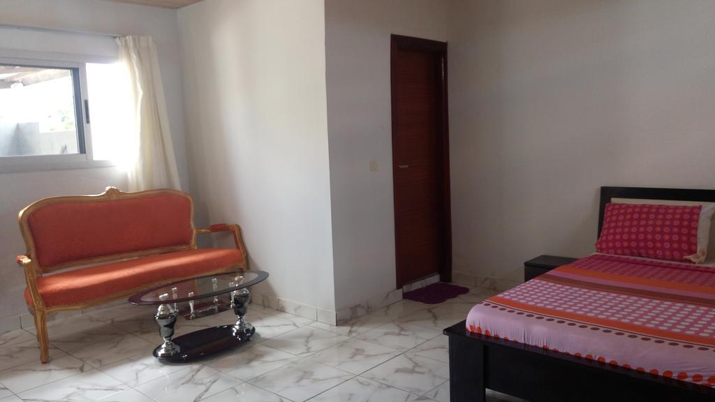 Lagrande-vi Hotel Abidjan Buitenkant foto