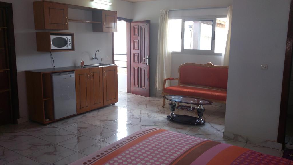 Lagrande-vi Hotel Abidjan Buitenkant foto