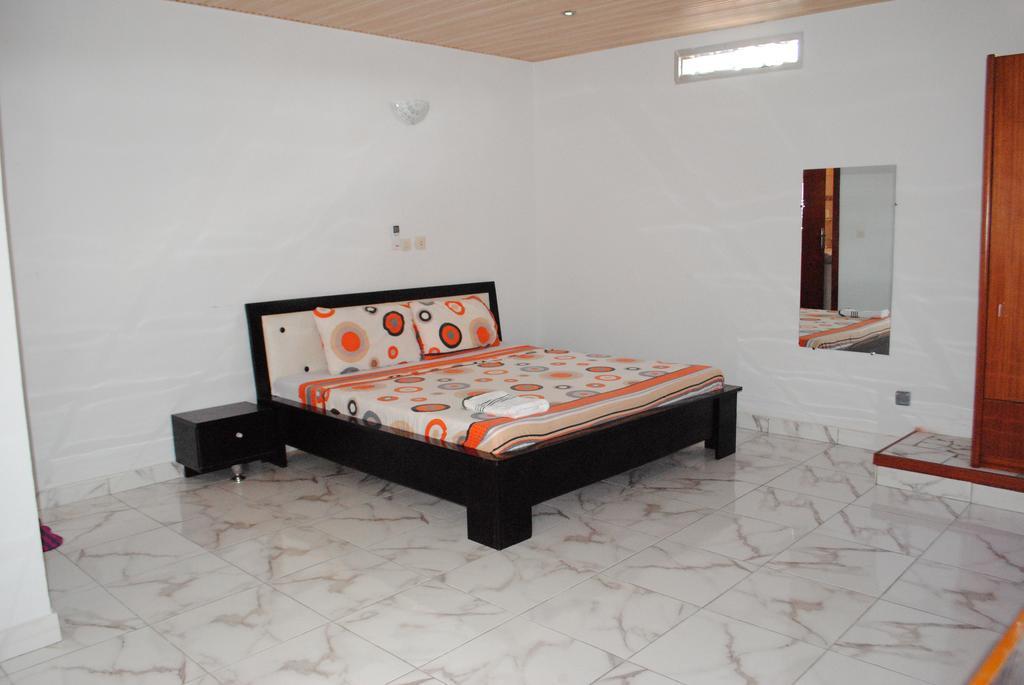 Lagrande-vi Hotel Abidjan Buitenkant foto