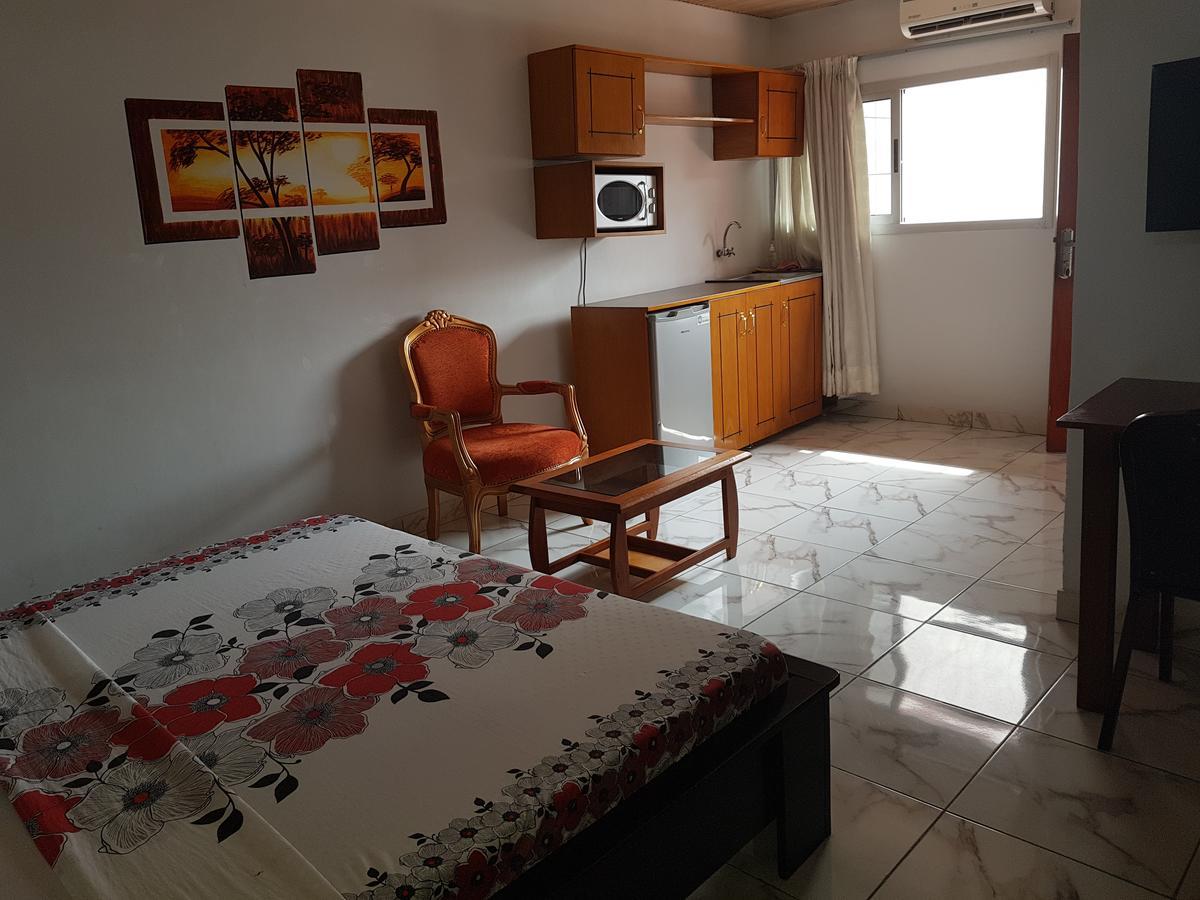 Lagrande-vi Hotel Abidjan Buitenkant foto
