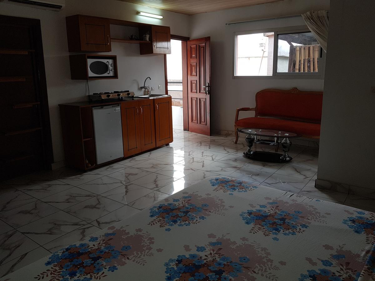 Lagrande-vi Hotel Abidjan Buitenkant foto